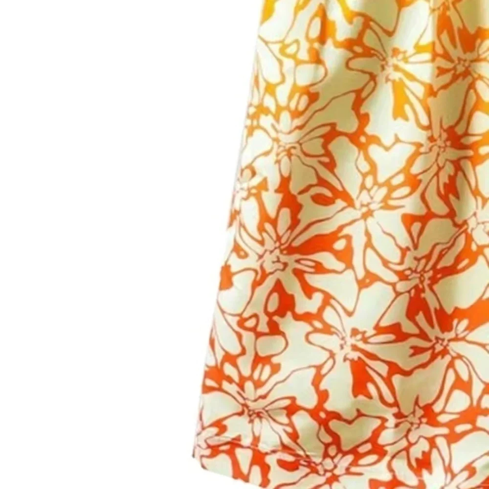 NWOT - Men’s Gradient Flowery Print Casual Summer Pool Beach Short Trunks